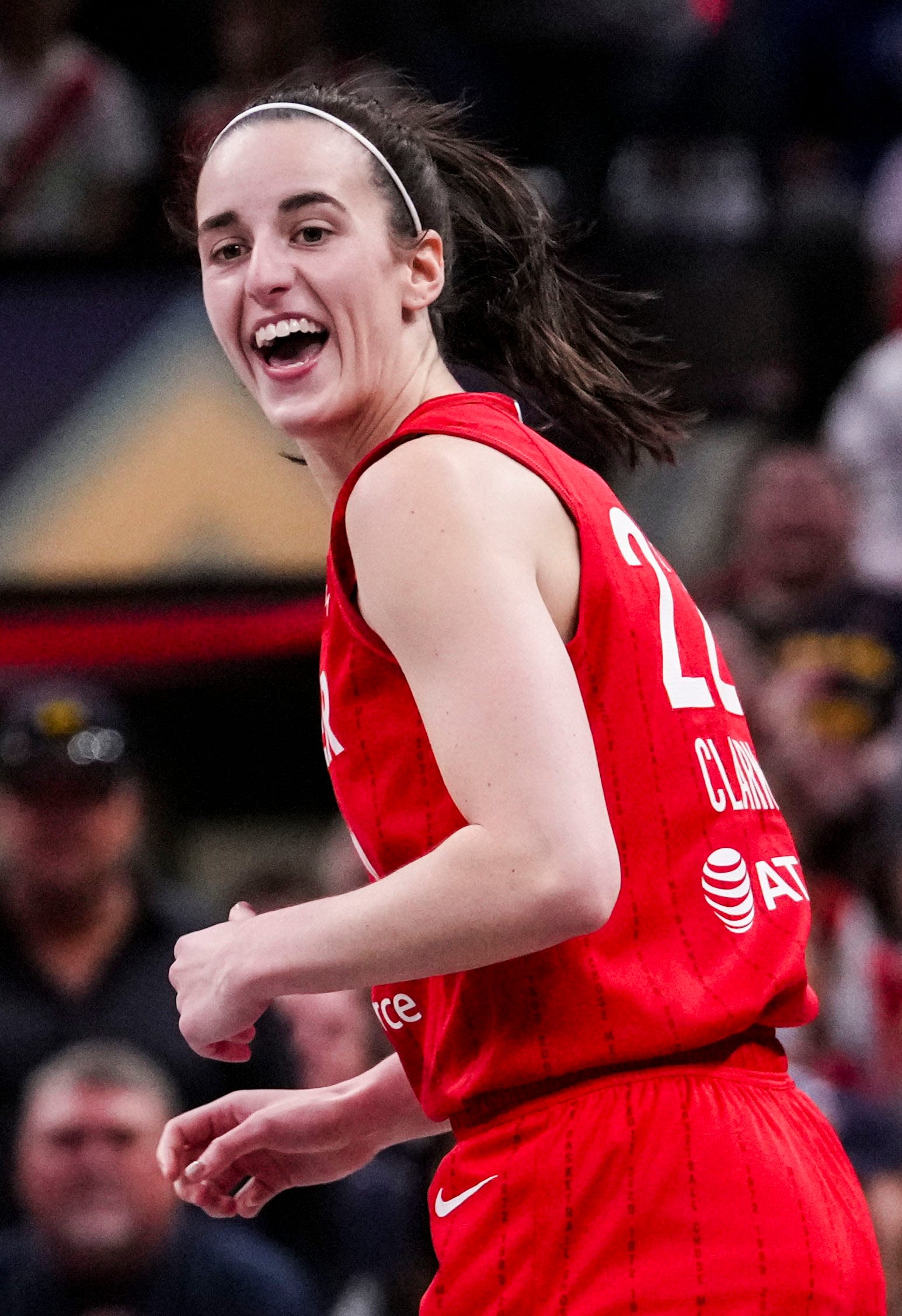 Caitlin Clark WNBA record tracker for Indiana Fever rookie