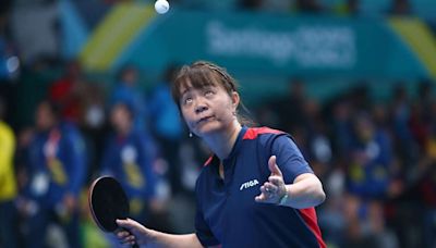 JO de Paris 2024 : À 58 ans, Tania Zhiying Zeng vise une médaille en tennis de table avec le Chili