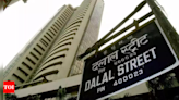 Sensex sheds over 700 pts due to global IT outage and market weakness | India Business News - Times of India