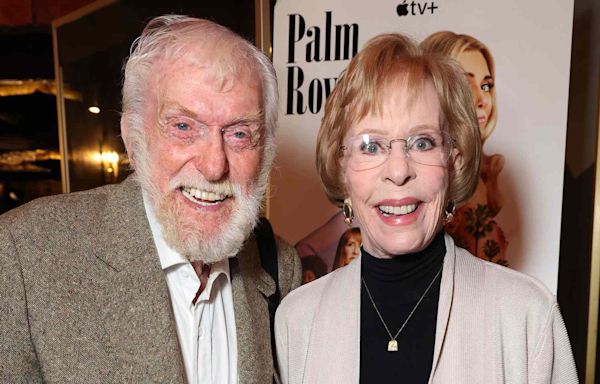 Carol Burnett reunites with 'Carol Burnett Show' costar Dick Van Dyke on the red carpet