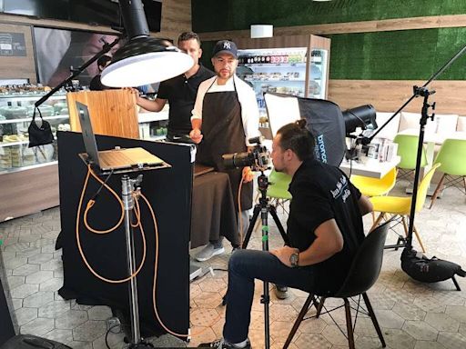 Fotógrafo ecuatoriano Juan Pablo Castillo expone el lado técnico de su oficio y anuncia una muestra en Guayaquil