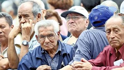 “Mi pensión solo alcanza para seis días”: El drama de los jubilados que sobreviven con menos de S/500 al mes