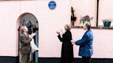 Blue plaque unveiled in Budleigh for film star Belinda Lee