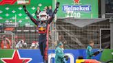 Max Verstappen escribió otra página de gloria en la Fórmula 1: voló en el Gran Premio de Países Bajos y sumó su novena victoria consecutiva