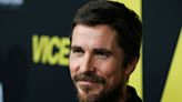 Las impactantes imágenes de Christian Bale en un nuevo adelanto de Thor: Love and Thunder