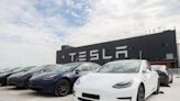 Tesla Recalls Over 125,000 Cars For Faulty Seat Belt Warning