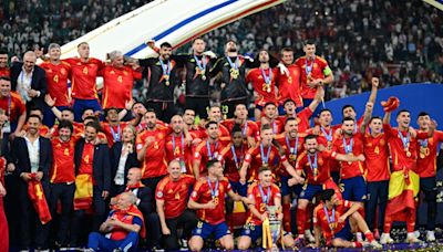Las 7 de Hoy por Hoy | España se despierta con celebraciones tras la victoria de la selección en la Eurocopa | Cadena SER