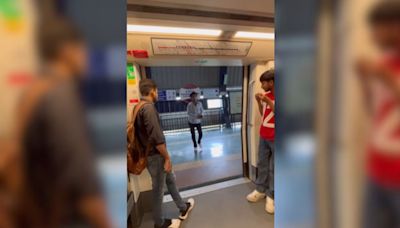 Video: Youth grooves to 'Naacho-Naacho' inside Delhi Metro coach, internet reacts