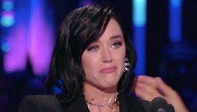 Katy Perry sobs as Emmy Russell sings her grandma Loretta Lynn’s iconic song