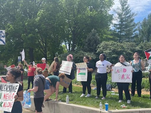 Washburn University students hold peaceful protest regarding Palestine and Israel relations