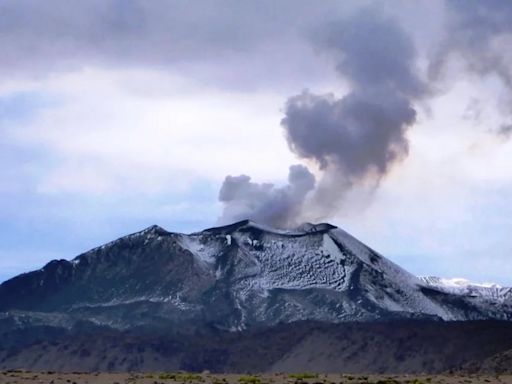Ocho años en erupción continua: conoce el segundo volcán más activo del Perú