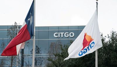 Complex bids could extend Citgo auction evaluation, sources say