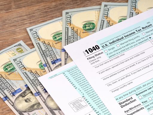 $1 billion tax refund deadline looms