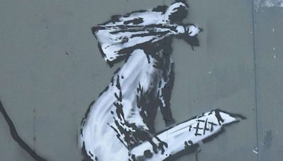 Suspended prison sentence and €30,000 fine for Banksy theft in Paris