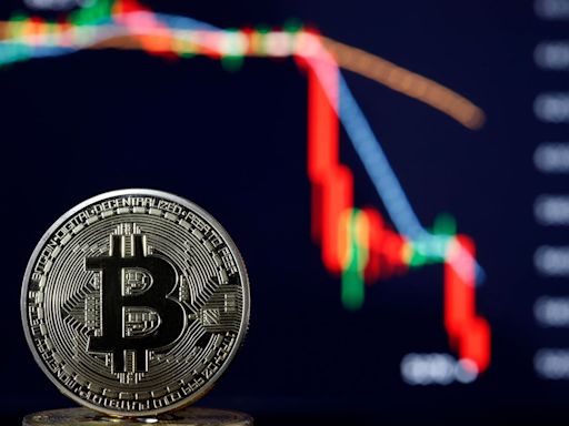 FBI Issues Serious Crypto Warning Amid $300 Billion Bitcoin, Ethereum, Solana, BNB And XRP Price Crash