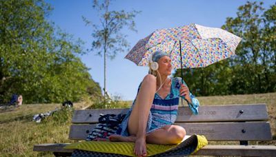 Surrey weather: How hot every area will get as 30C temperatures forecast during heat health alert