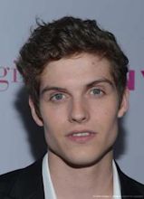 Daniel Sharman