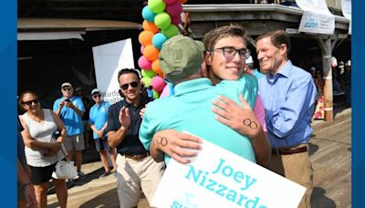 Joey Nizzardo wins Hartford HealthCare/St. Vincent’s Swim Across the Sound for second straight year