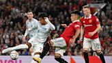 Premier League: con Lisandro Martínez de bombero y un gol de baby-fútbol, Manchester United dio el golpe ante Liverpool