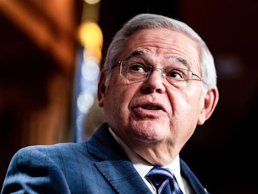 Indicted Sen. Bob Menendez files for re-election as an independent