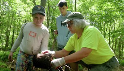 Sixth graders from a CT middle school head to the woods to combat the spread of Lyme disease