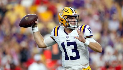 Garrett Nussmeier throws 6 TDs as No. 18 LSU beats Nicholls 44-21