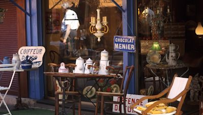 The 5 Best Flea Markets in Paris for Discovering Unexpected Treasures