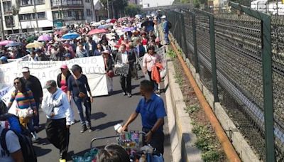 Tras varios días de protestas y bloqueos, la CNTE consigue aumento salarial del 13%