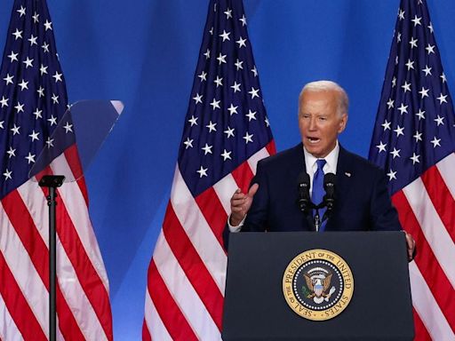 Biden confunde a Trump con Kamala Harris y dice ser la persona “más calificada para postularse a presidente” - La Tercera