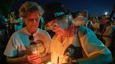 'A beautiful sight': Elvis fans from around the world honor the King at Candlelight Vigil