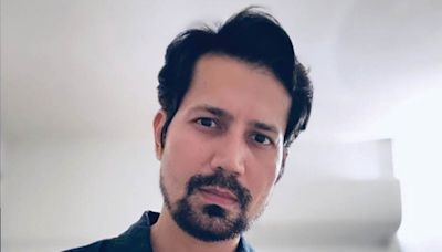 Theatre is actor's medium, not cinema: Sumeet Vyas