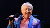 ‘Will & Grace’ Stars and More Pay Tribute to Leslie Jordan: ‘Funniest and Flirtiest Southern Gent’