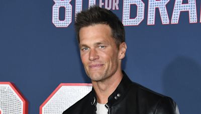 Tom Brady to debut on Fox broadcast for Cowboys-Browns