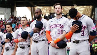 Kyle Tucker’s new workout? Carrying Astros’ stars on his back.