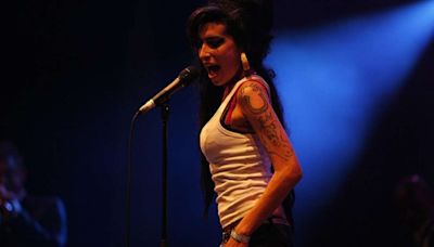 Amy Winehouse: a trajetória meteórica da cantora nascida há 41 anos