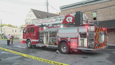 31 displaced in Schenectady after two fires