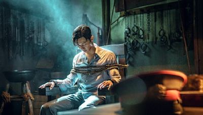 Netflix《京城怪物》第二季將上線！4亮點搶先看：朴敘俊、韓韶禧續「橫跨78年虐戀」，恐怖「納人」異形再進化？