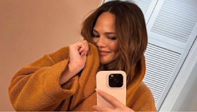 Chrissy Teigen She's Been 'Putting Off' Making THIS Dish Ahead Of Her Trip to Chicago; Find Out