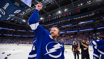 Steven Stamkos pens emotional goodbye to Tampa Bay: 'I'd be lying if I said it wasn't heartbreaking'