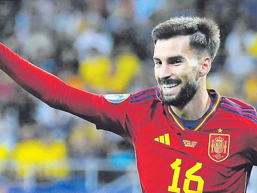 Baena se convierte en el séptimo jugador del Villarreal en disputar la Eurocopa con España