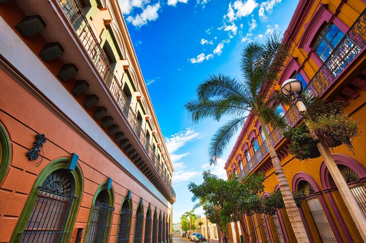 3 Places To Buy Property In Mexico (And 2 To Avoid)