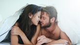 8 frases de amor para encender la pasión en la cama