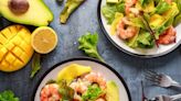 Salade de crevettes et mangue, la recette saine qui nous fait vraiment envie