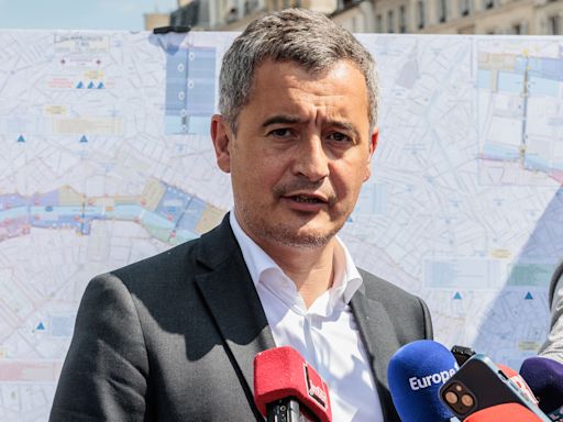 "Je suis libre !" : Gérald Darmanin se prend le vent de l’année avant les JO, les caméras n’ont rien raté