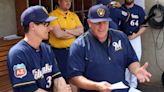 Adorable video shows Brewers GM's son offering the job to new manager Pat Murphy