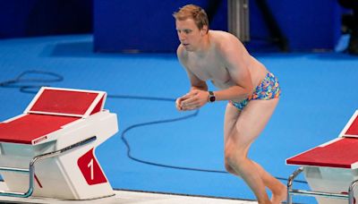 'Main character energy': Pool worker saves the day, retrieves swim cap from Olympic pool