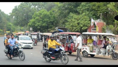 E-rickshaws to ply only on specified routes now in Prayagraj