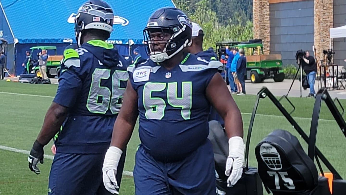 Seattle Seahawks Training Camp: New Staff Rolling Dice With O-Line Youth Movement