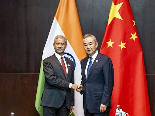 India and China agree to work urgently to achieve the withdrawal of troops on their disputed border