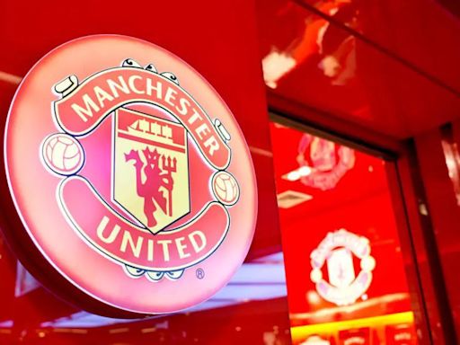 Report: Manchester United Eyeing Triple Transfer Swoop as Spending Spree Continues